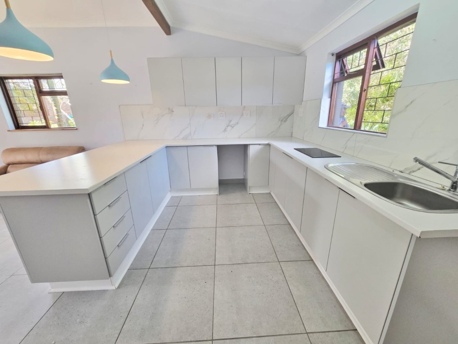 1 Bedroom Property for Sale in Hoekwil Western Cape